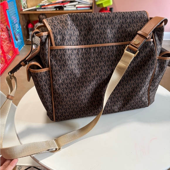 Michael Kors Dark Brown Logo Messenger Bag - Picture 2 of 4